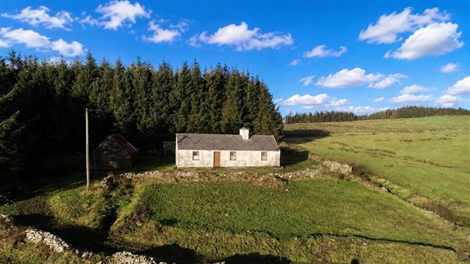 Photo 8 of 8 — Dunsallagh East, Miltown Malbay, Co. Clare