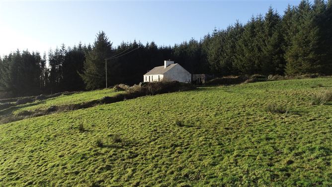 Photo 6 of 8 — Dunsallagh East, Miltown Malbay, Co. Clare