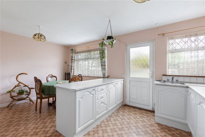 52 Raheen Avenue, Tallaght, Dublin 24