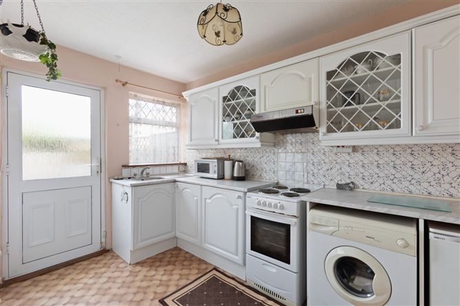 52 Raheen Avenue, Tallaght, Dublin 24