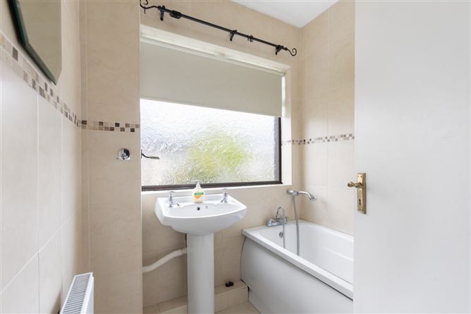 52 Raheen Avenue, Tallaght, Dublin 24