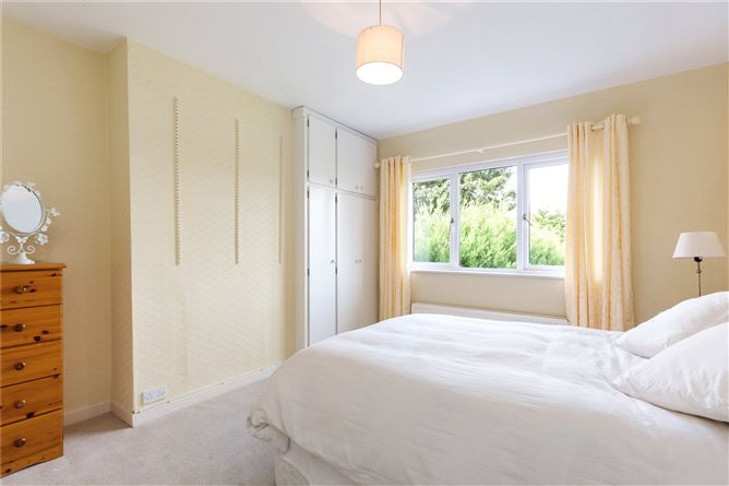 81 Monkstown Avenue, Monkstown, Co. Dublin