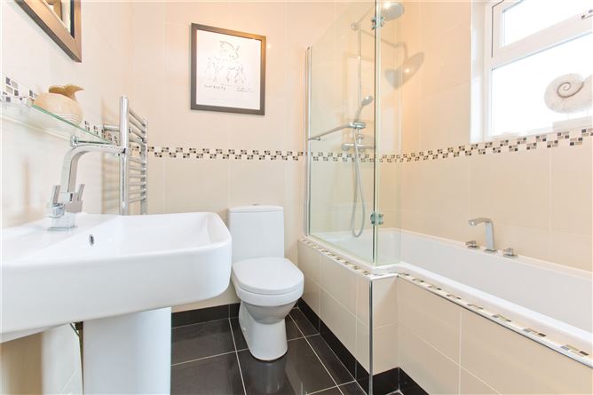 4 Delaford Park, Knocklyon, Dublin 16