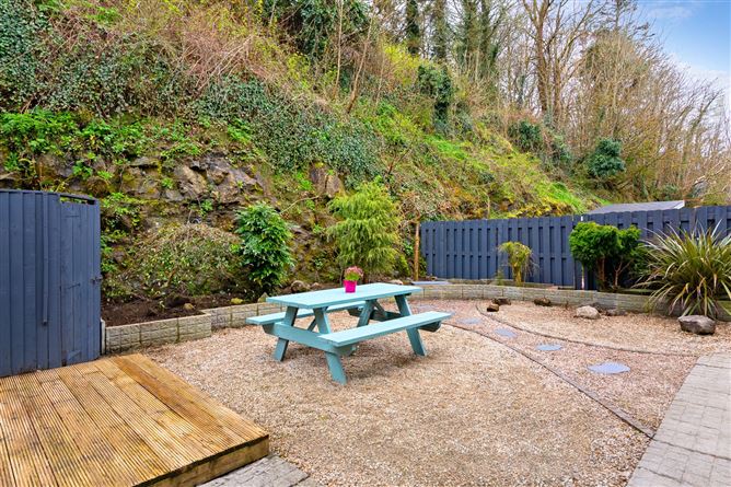 12 Millbank Glen, Dromahair, Co. Leitrim