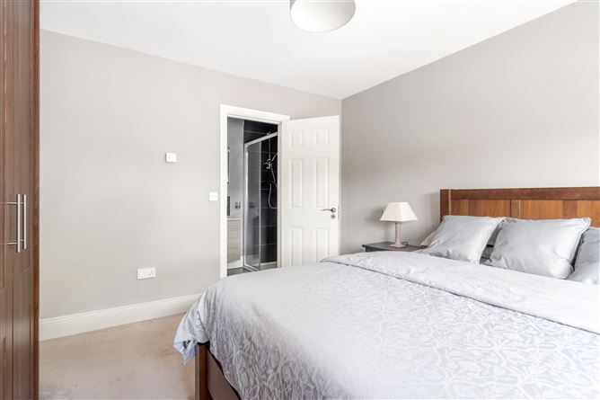 42 Orwell Park Rise, Templeogue, Dublin 6W