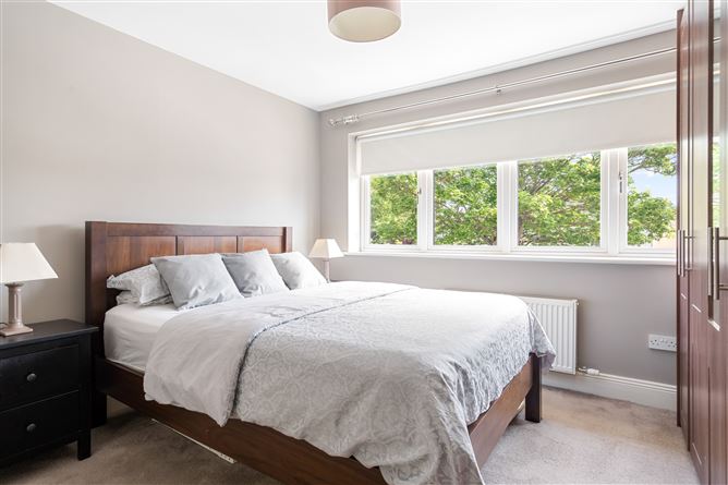 42 Orwell Park Rise, Templeogue, Dublin 6W