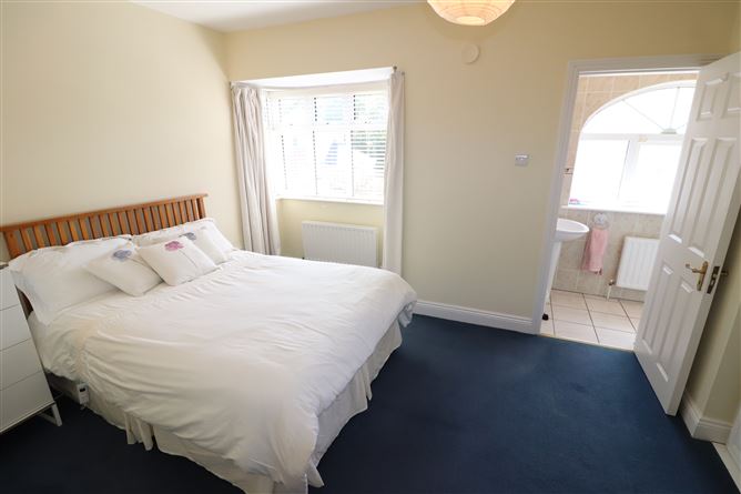 15 Newtown Park, Castletroy, Limerick