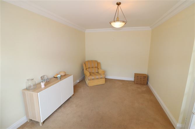 15 Newtown Park, Castletroy, Limerick