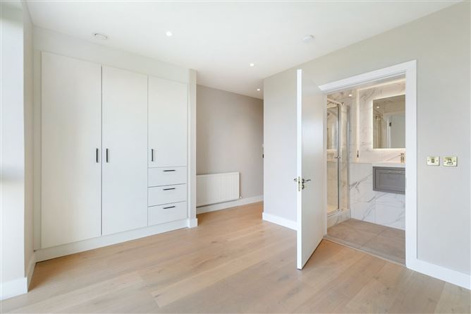 3 Bedroom Sub Penthouse, 072 The Gardens At Elmpark Green, Merrion Road, Ballsbridge, Dublin 4