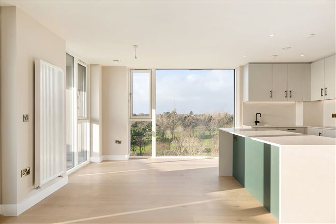 3 Bedroom Sub Penthouse, 072 The Gardens At Elmpark Green, Merrion Road, Ballsbridge, Dublin 4
