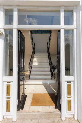 2 Crosthwaite Park South, Dun Laoghaire, Co. Dublin