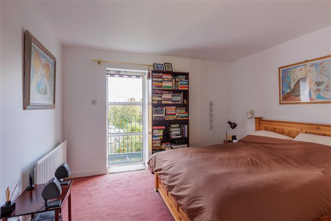 2 Crosthwaite Park South, Dun Laoghaire, Co. Dublin