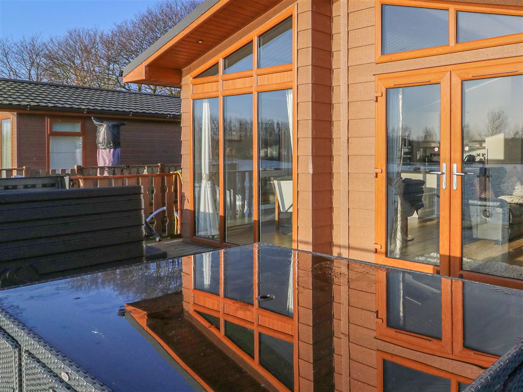 Shore Beats Work ,South Lakeland Leisure Village, Lancashire, United Kingdom