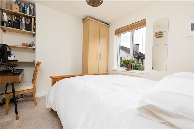 2 Crumlin Village, 2 St Marys Road, Dublin 12, Dublin