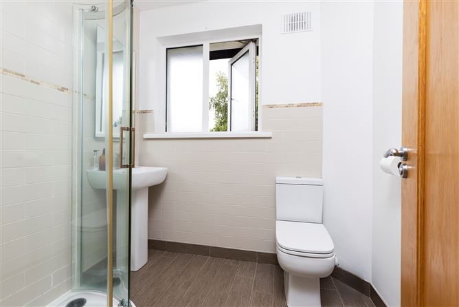 2 Crumlin Village, 2 St Marys Road, Dublin 12, Dublin