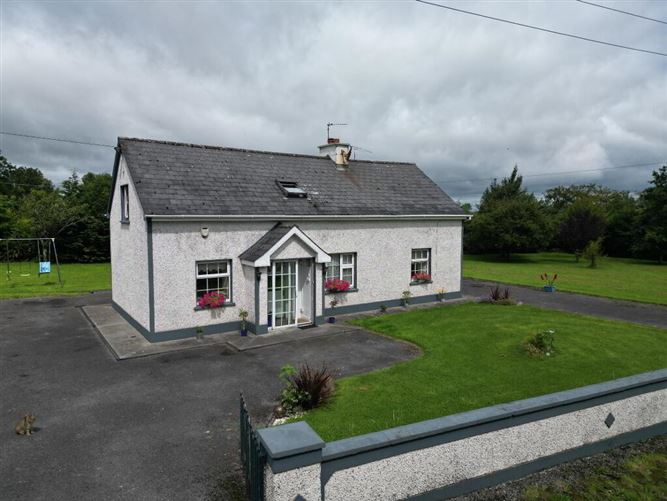 Briarfield, Four Mile House, Roscommon