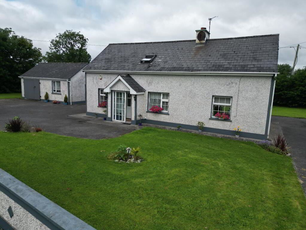 Briarfield, Four Mile House, Roscommon