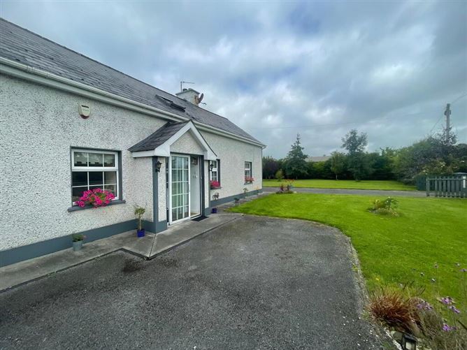 Briarfield, Four Mile House, Roscommon