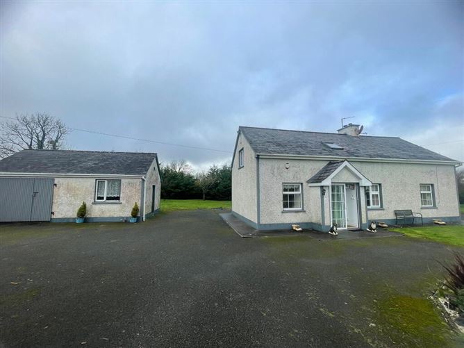 Briarfield, Four Mile House, Roscommon