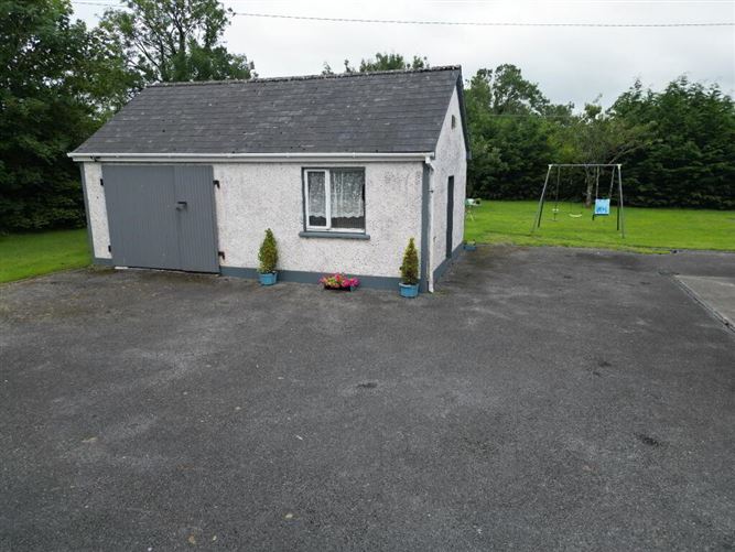 Briarfield, Four Mile House, Roscommon