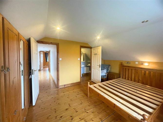 Briarfield, Four Mile House, Roscommon