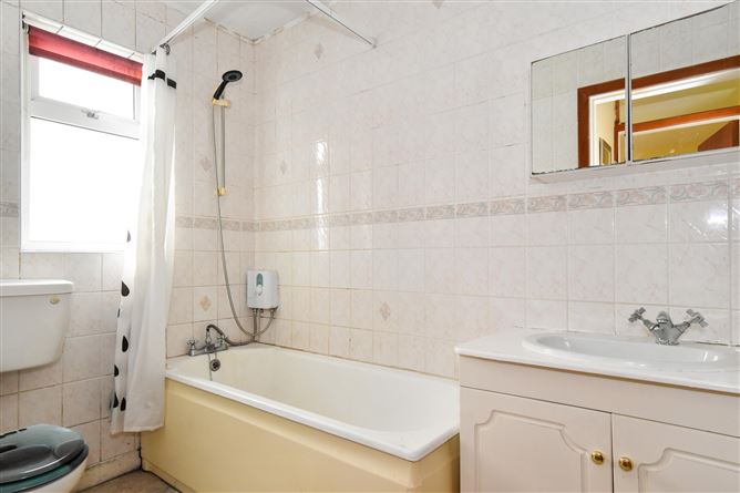 2 Beechmount Avenue, Highfield Park, Galway