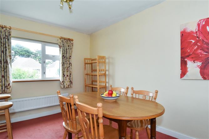 2 Beechmount Avenue, Highfield Park, Galway