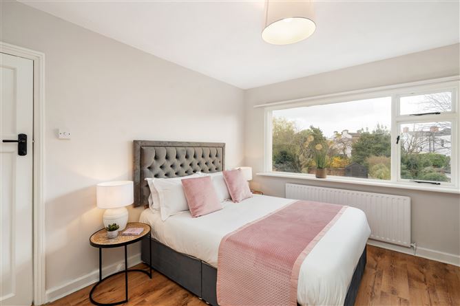 7 Sandymount Castle Drive, Sandymount, Dublin 4