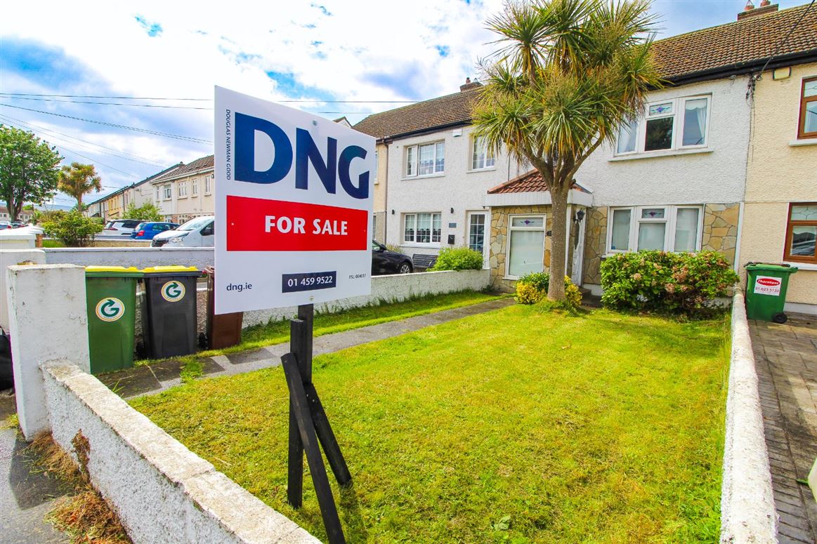 28 St Brendans Crescent, Greenhills, Dublin 12
