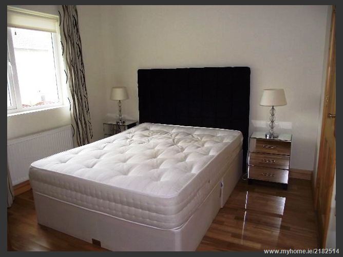 15 Saunders Lane, Rathnew, Co. Wicklow