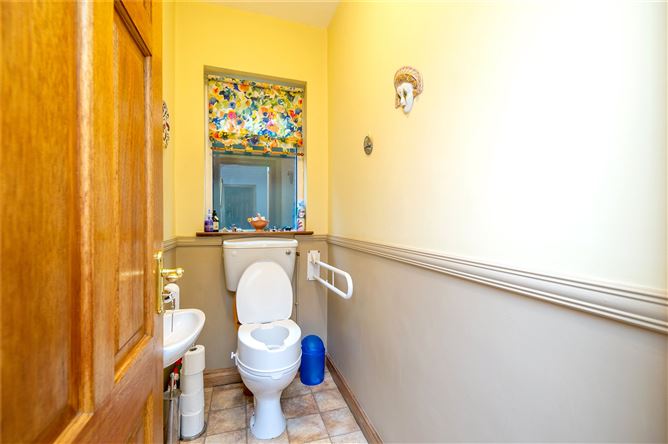 17 Barry's Boreen, Fermoy, Co. Cork