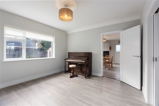 1 Fonthill Road, Rathfarnham,   Dublin 14