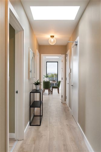 Photo 28 of 36 — 3 Bed Apartment, Fontenoy Place, Strand Road, Bray, Wicklow