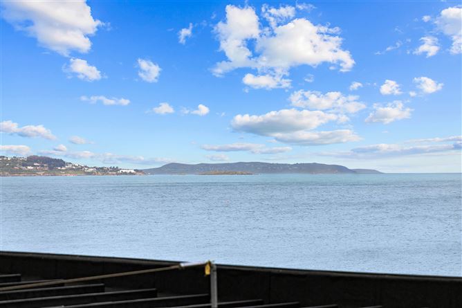 Photo 34 of 36 — 3 Bed Apartment, Fontenoy Place, Strand Road, Bray, Wicklow