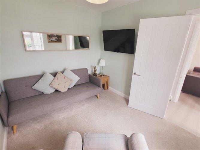 No 1 Drumlease Terrace, Dromahair, Leitrim