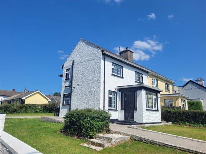 No 1 Drumlease Terrace, Dromahair, Leitrim