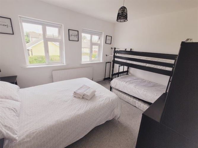 No 1 Drumlease Terrace, Dromahair, Leitrim