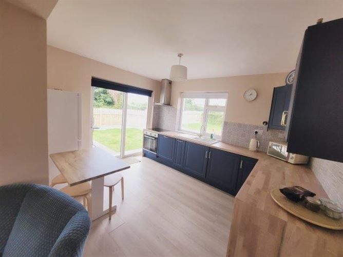 No 1 Drumlease Terrace, Dromahair, Leitrim