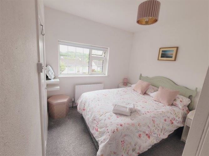 No 1 Drumlease Terrace, Dromahair, Leitrim