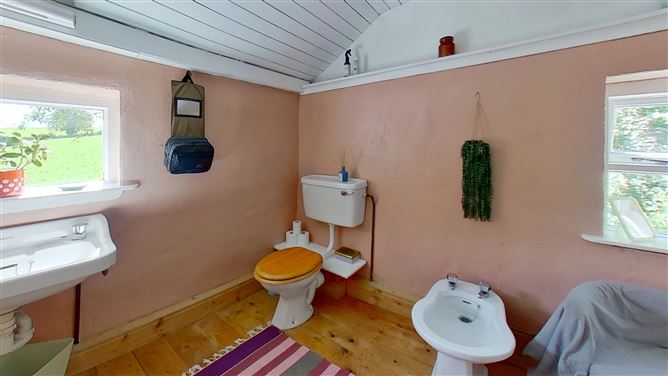 Shanclough, Currabaggan, Knockmore, Ballina, Mayo