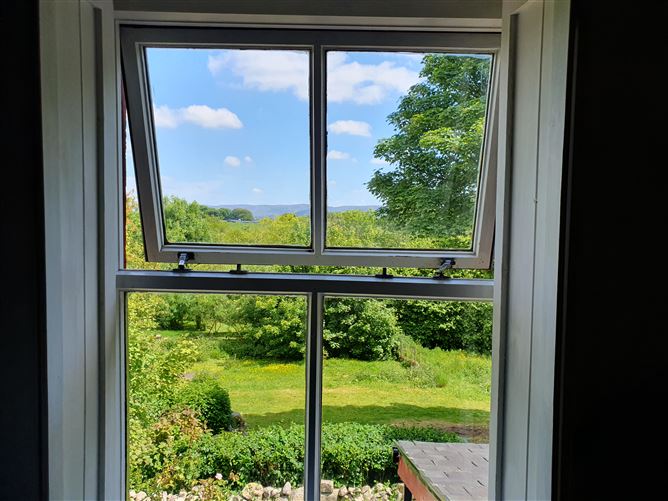 Shanclough, Currabaggan, Knockmore, Ballina, Mayo