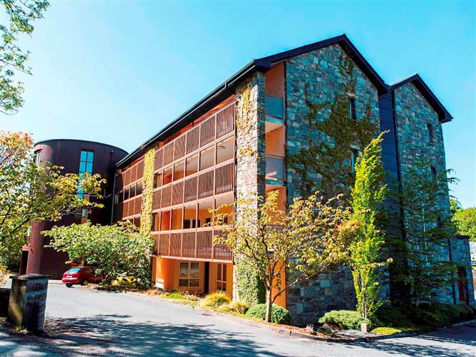 2 Bed in Newport,Newport,  Mayo