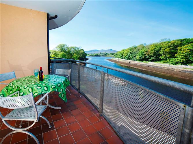 2 Bed in Newport,Newport,  Mayo