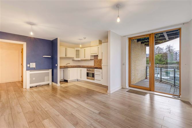 10 Academy Square, Academy Street, Navan, Co. Meath