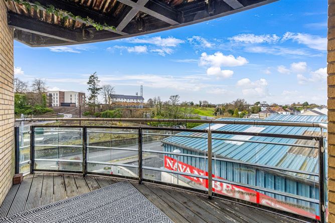 10 Academy Square, Academy Street, Navan, Co. Meath