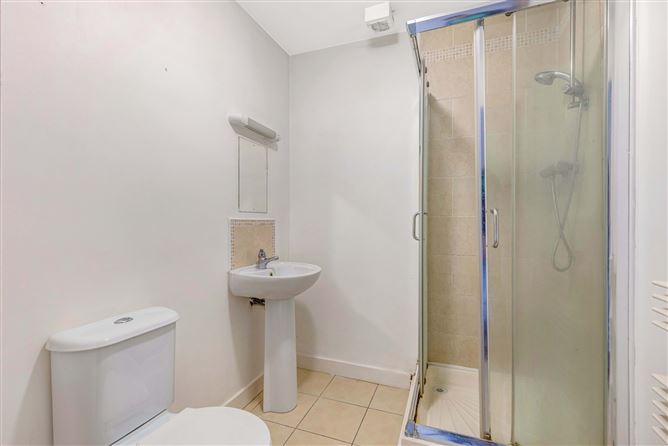 10 Academy Square, Academy Street, Navan, Co. Meath