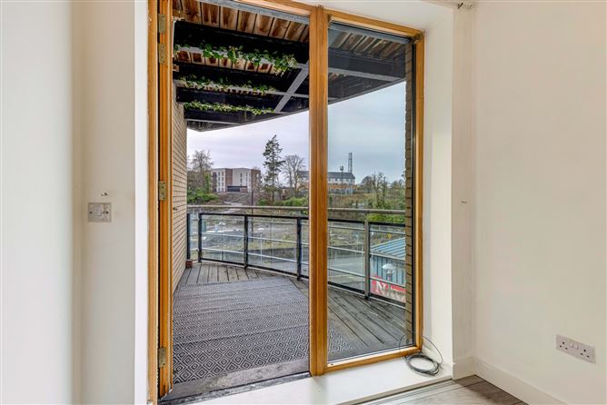 10 Academy Square, Academy Street, Navan, Co. Meath