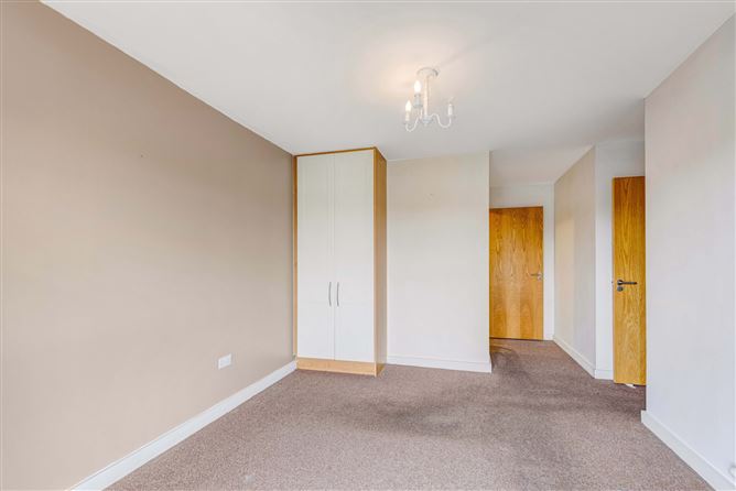 10 Academy Square, Academy Street, Navan, Co. Meath