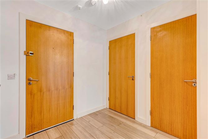 10 Academy Square, Academy Street, Navan, Co. Meath