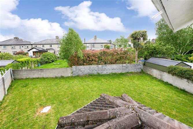 Photo 32 of 41 — 9 The Maples, Bird Avenue, Clonskeagh, Dublin 14